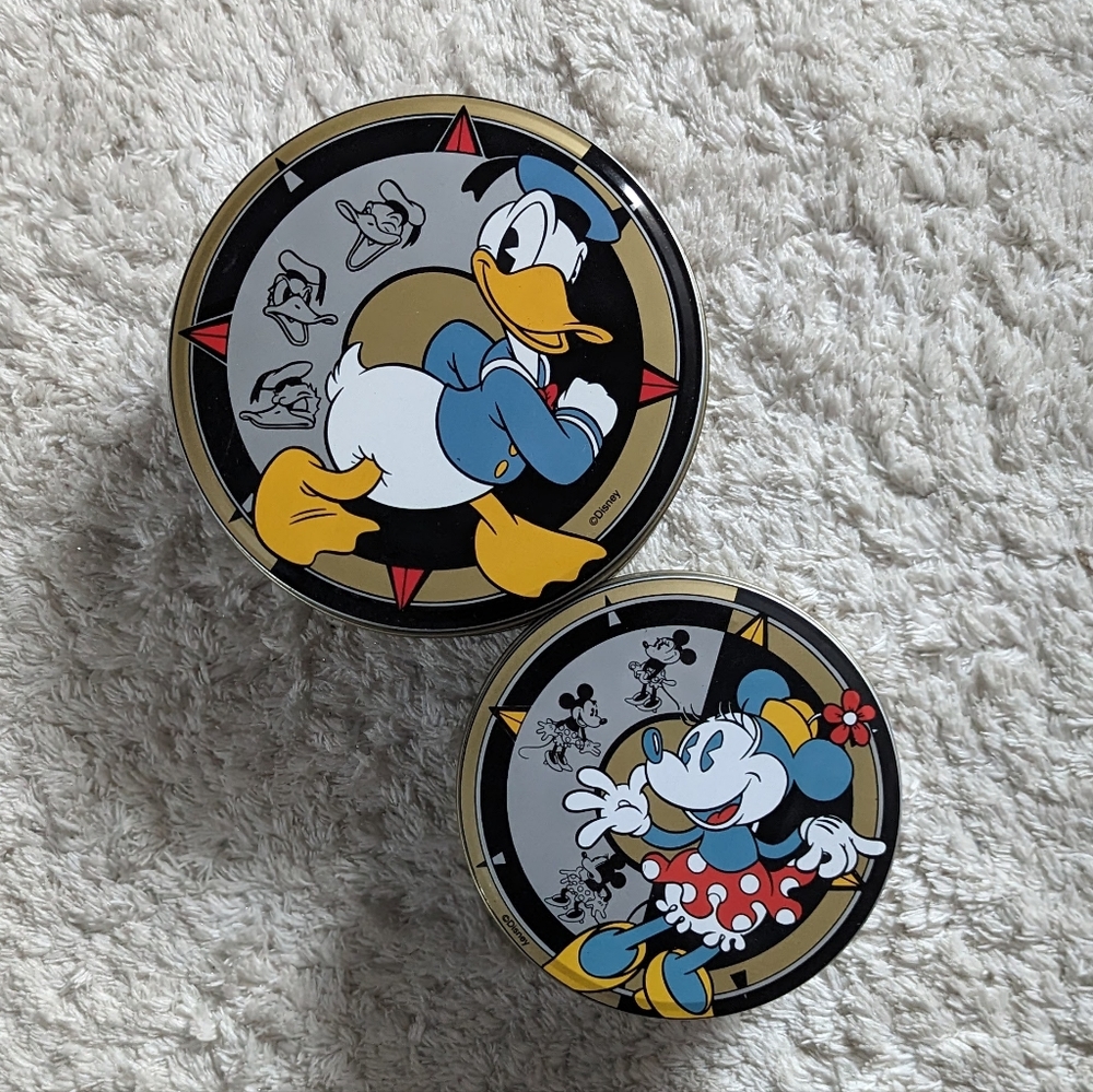 Donald duck and Minnie Mouse tins